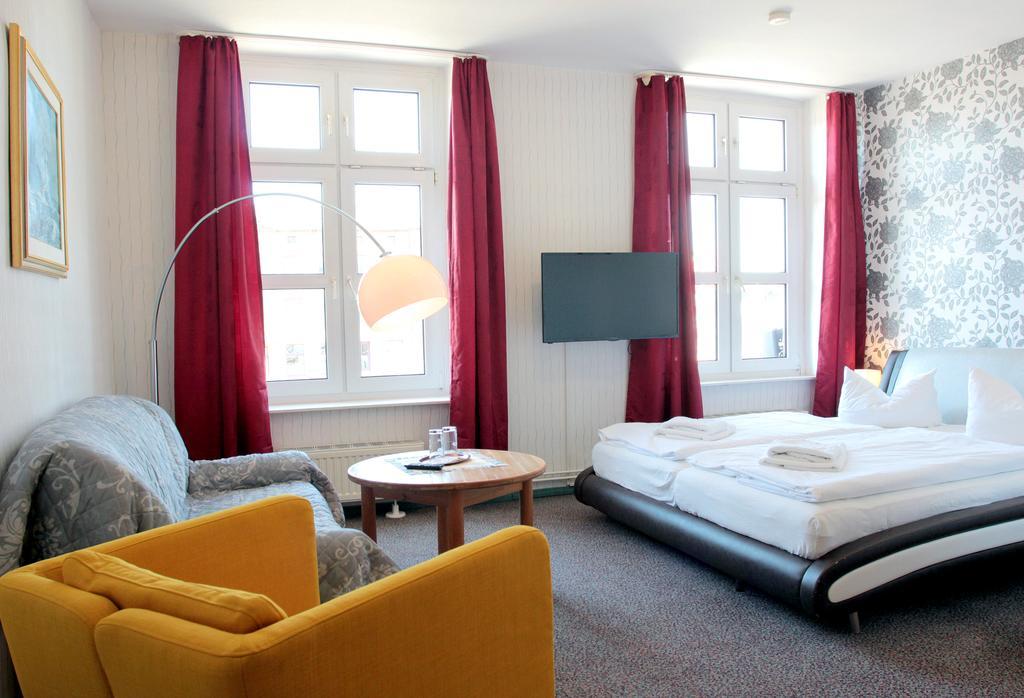 Pension Klabautermann Stralsund Luaran gambar